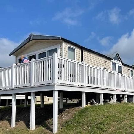 Sea Breeze Cabin Poole Dış mekan fotoğraf