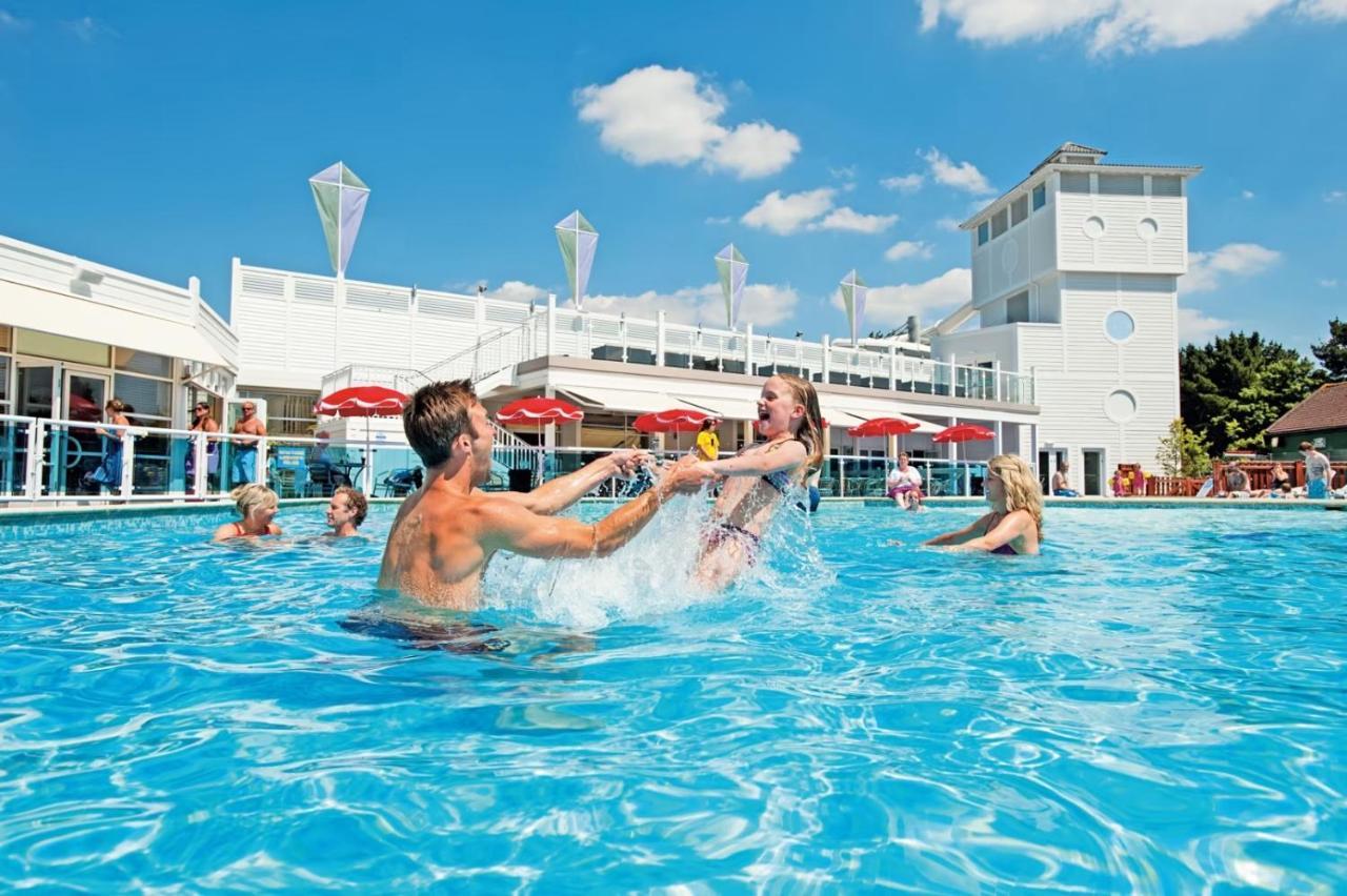 Sea Breeze Cabin Poole Dış mekan fotoğraf